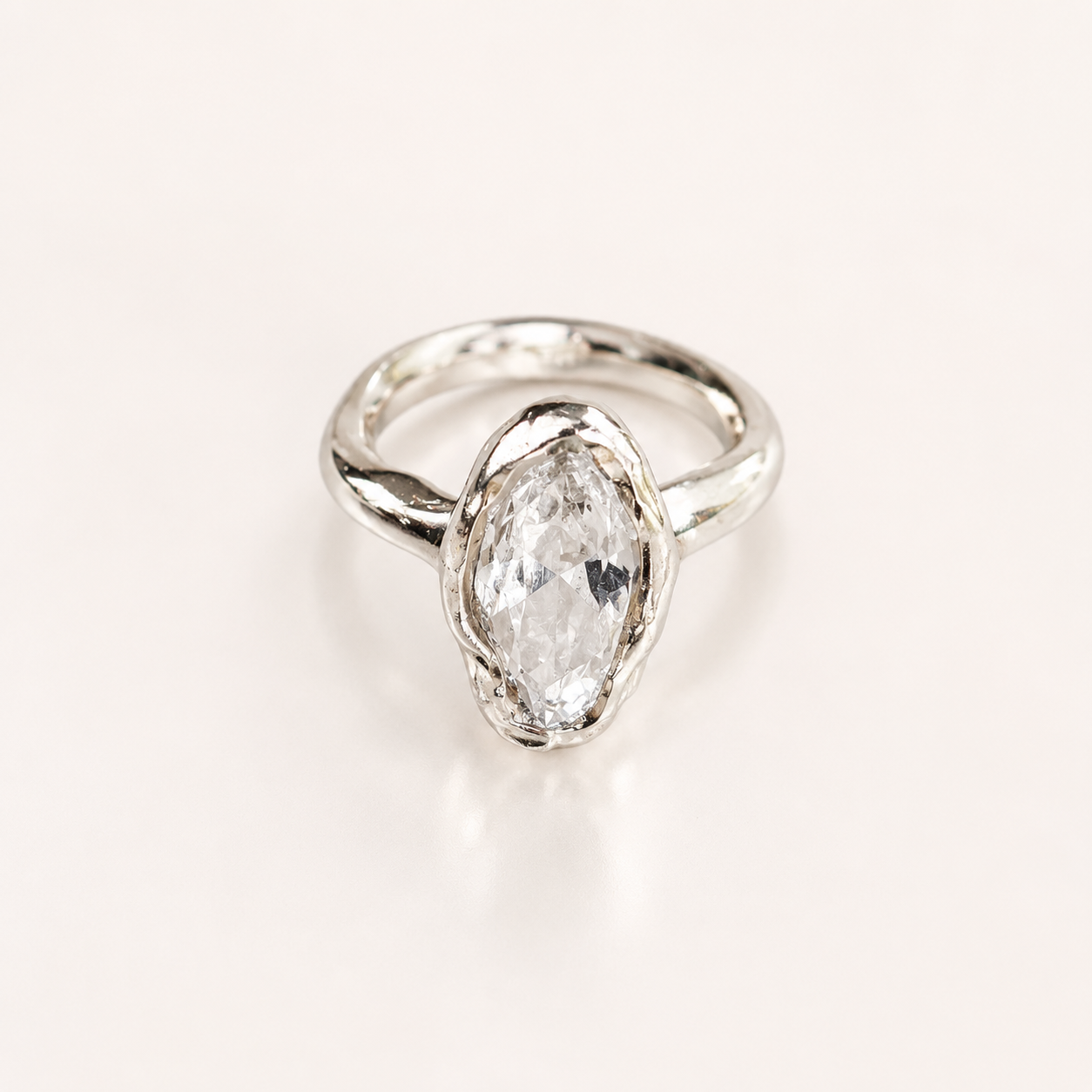 Oyster Ring — view 1
